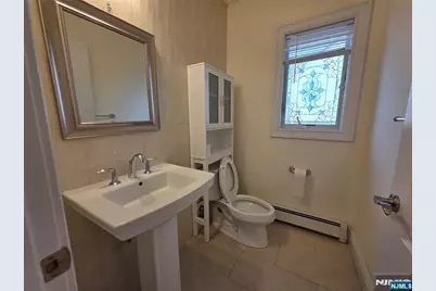 527 Roff Avenue B #B, Palisades Park, NJ 07650 - Photo 12
