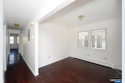 18 Colonial Drive, Bayonne, NJ 07002 - Photo 2
