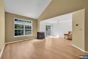 4 Woodmont Dr, Randolph Township, NJ 07869 - Photo 10
