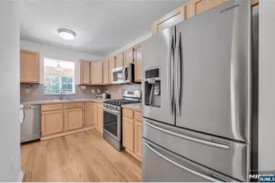 4 Woodmont Drive, Randolph Township, NJ 07869 - Photo 8