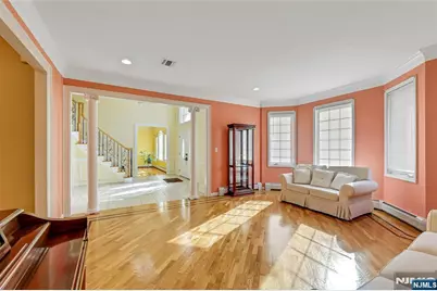 411 Fairway Drive, Leonia, NJ 07605 - Photo 12