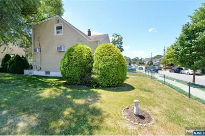 242 Prospect Street, Nutley, NJ 07110 - Photo 20