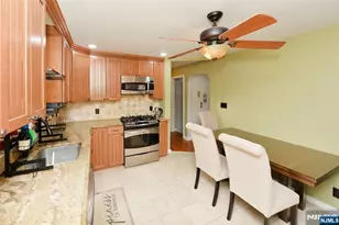 242 Prospect St, Nutley, NJ 07110 - Photo 8
