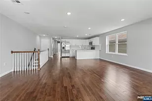 168 Johnson Ave 2, Newark, NJ 07108 - Photo 6