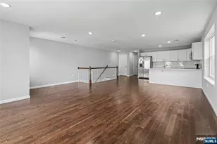 168 Johnson Ave 2, Newark, NJ 07108 - Photo 8