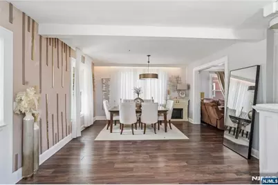 283 Hamilton Place, Hackensack, NJ 07601 - Photo 2