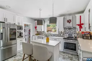 283 Hamilton Pl, Hackensack, NJ 07601 - Photo 6