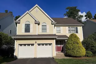 7 Wayne Ct, Waldwick, NJ 07463 - Photo 2