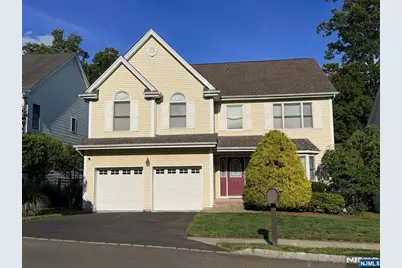 7 Wayne Court, Waldwick, NJ 07463 - Photo 1