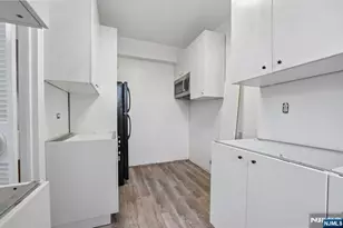 10 Crestmont Road 2N, Montclair, NJ 07042 - Photo 10