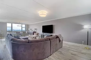 250 Gorge Road 8J, Cliffside Park, NJ 07010 - Photo 6