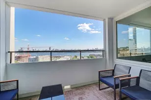 250 Gorge Road 8J, Cliffside Park, NJ 07010 - Photo 4