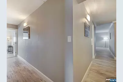 250 Gorge Road 8J #8J, Cliffside Park, NJ 07010 - Photo 16