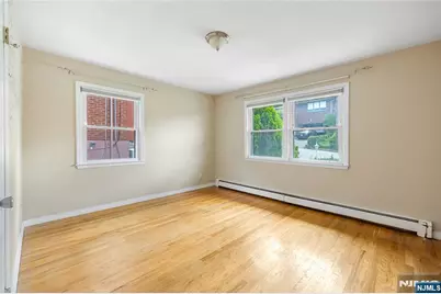 261 10th Street, Palisades Park, NJ 07650 - Photo 22