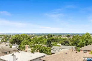 261 10th St, Palisades Park, NJ 07650 - Photo 6