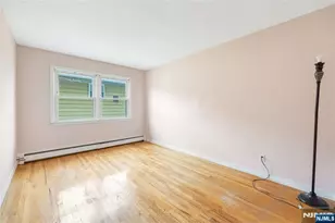 261 10th St, Palisades Park, NJ 07650 - Photo 24