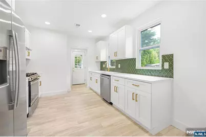 16 Clarke Street, Closter, NJ 07624 - Photo 6