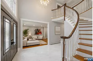 1152 Cumbermeade Rd, Fort Lee, NJ 07024 - Photo 6