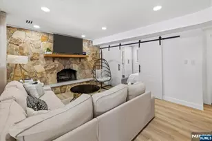 149 Sherwood Dr, Ramsey, NJ 07446 - Photo 14