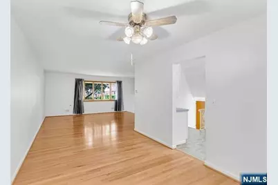 516 Knickerbocker Road, Cresskill, NJ 07626 - Photo 10