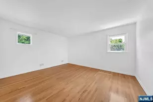 516 Knickerbocker Rd, Cresskill, NJ 07626 - Photo 16