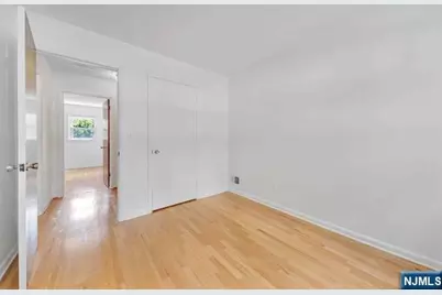 516 Knickerbocker Road, Cresskill, NJ 07626 - Photo 20