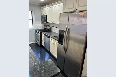212 Prospect Avenue 4A #4A, Hackensack, NJ 07601 - Photo 4