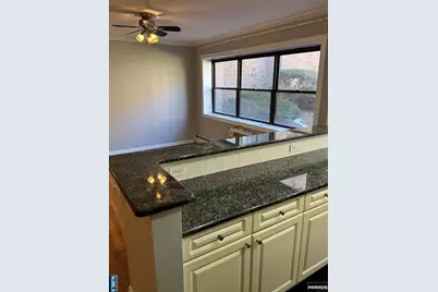 212 Prospect Avenue 4A #4A, Hackensack, NJ 07601 - Photo 6