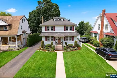 156 Larch Avenue, Teaneck Township, NJ 07666 - Photo 32