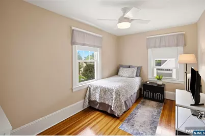 156 Larch Avenue, Teaneck Township, NJ 07666 - Photo 22