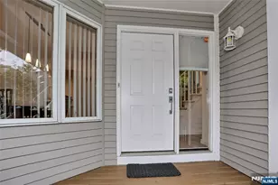 30 Reagan Way 530A, Washington Township, NJ 07676 - Photo 4