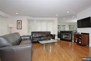 30 Reagan Way 530A, Washington Township, NJ 07676 - Photo 8
