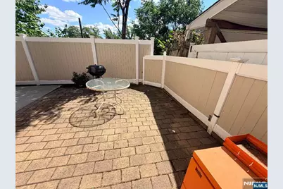 47 Cleveland Street, Belleville, NJ 07109 - Photo 14
