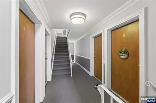 364 Ridgewood Ave 3, Ridgewood, NJ 07450 - Photo 4