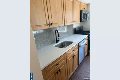 218 Prospect Avenue 3C #3C, Hackensack, NJ 07601 - Photo 10