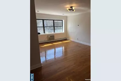218 Prospect Avenue 3C #3C, Hackensack, NJ 07601 - Photo 2