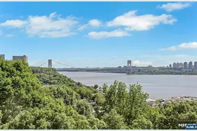 1 Horizon Road 632 #632, Fort Lee, NJ 07024 - Photo 2