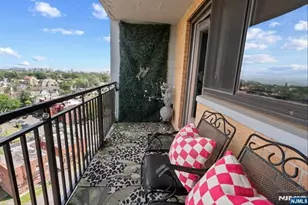 60 Parkway Dr 12A, East Orange, NJ 07017 - Photo 20