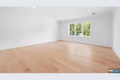 432 Glendale Road, Wyckoff Township, NJ 07481 - Photo 30