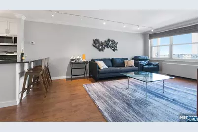 2000 Linwood Avenue 15P #15P, Fort Lee, NJ 07024 - Photo 12
