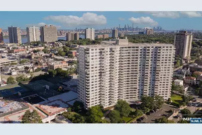 2000 Linwood Avenue 15P #15P, Fort Lee, NJ 07024 - Photo 24