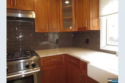 456 Glen Avenue A #A, Palisades Park, NJ 07650 - Photo 8