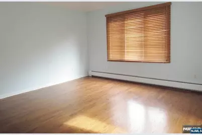 456 Glen Avenue A #A, Palisades Park, NJ 07650 - Photo 30