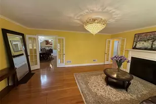 274 Elm Ave, Hackensack, NJ 07601 - Photo 14