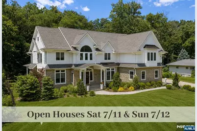 420 Eastgate Road, Ridgewood, NJ 07450 - Photo 18