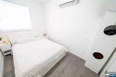 136 North Street, Jersey City, NJ 07307 - Photo 8