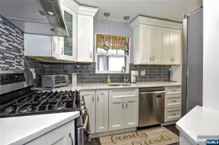 166 Kent St, Hackensack, NJ 07601 - Photo 8
