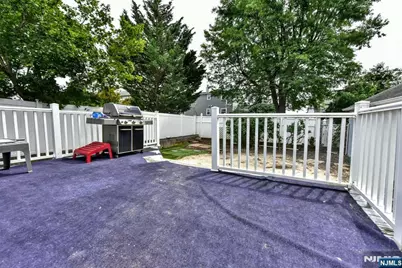 166 Kent Street, Hackensack, NJ 07601 - Photo 26