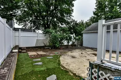 166 Kent Street, Hackensack, NJ 07601 - Photo 28