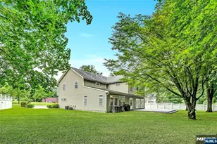 8 Mary Ct, Mahwah, NJ 07430 - Photo 20